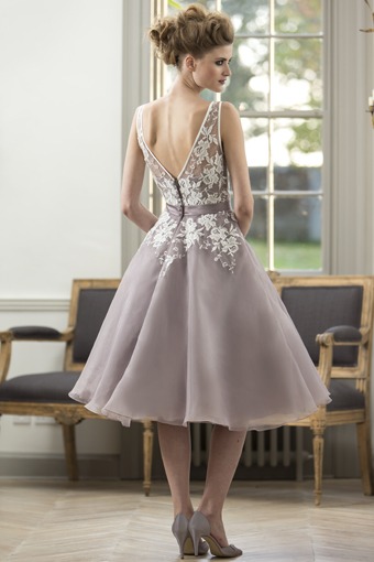 Short Lace Bridesmaid Dresses